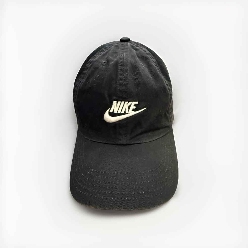 Nike Heritage86 Youth Kids Unisex Black Adjustable Strapback Hat Baseball Cap